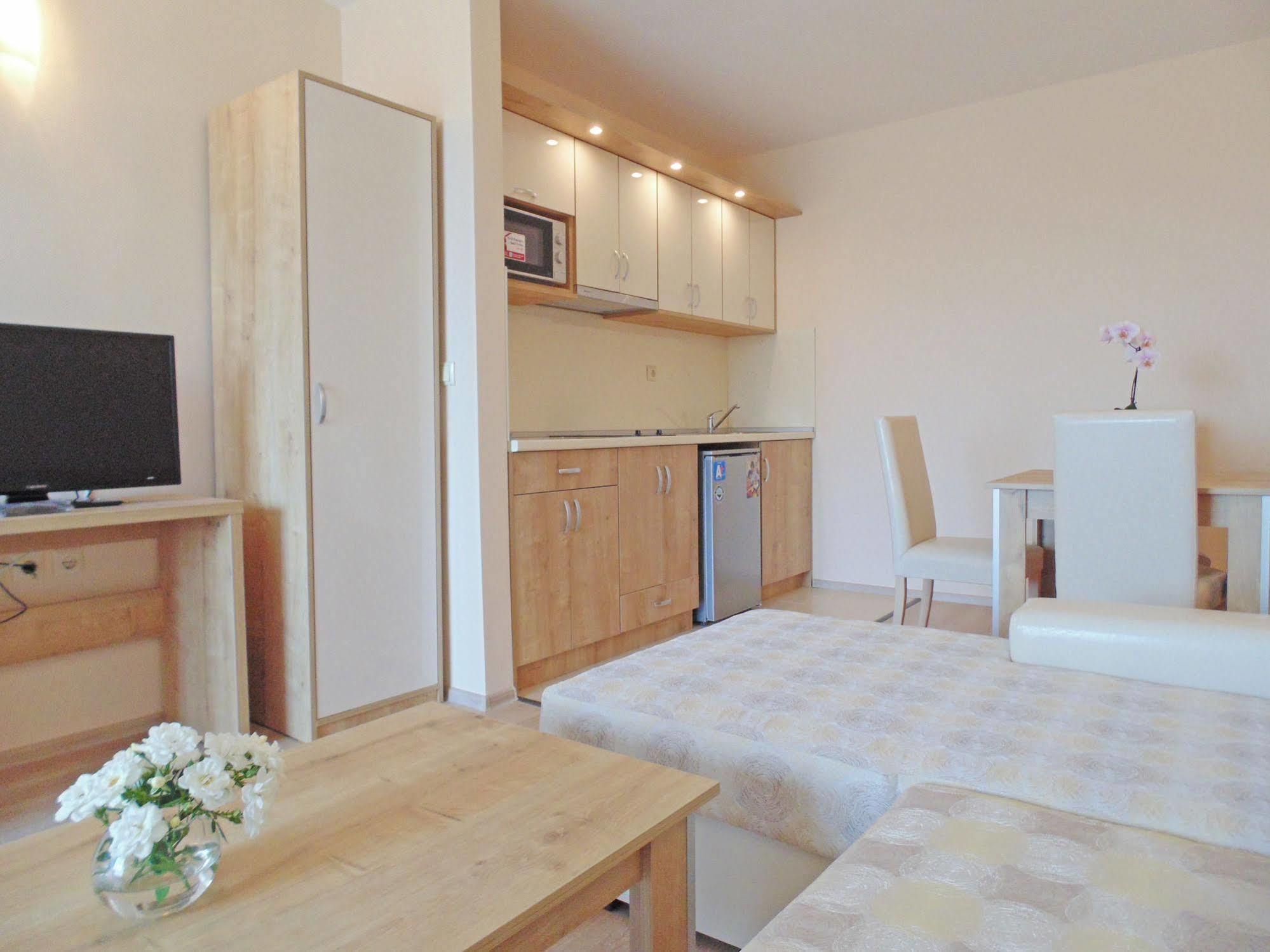 Relax Holiday Complex & Spa Sunny Beach Esterno foto